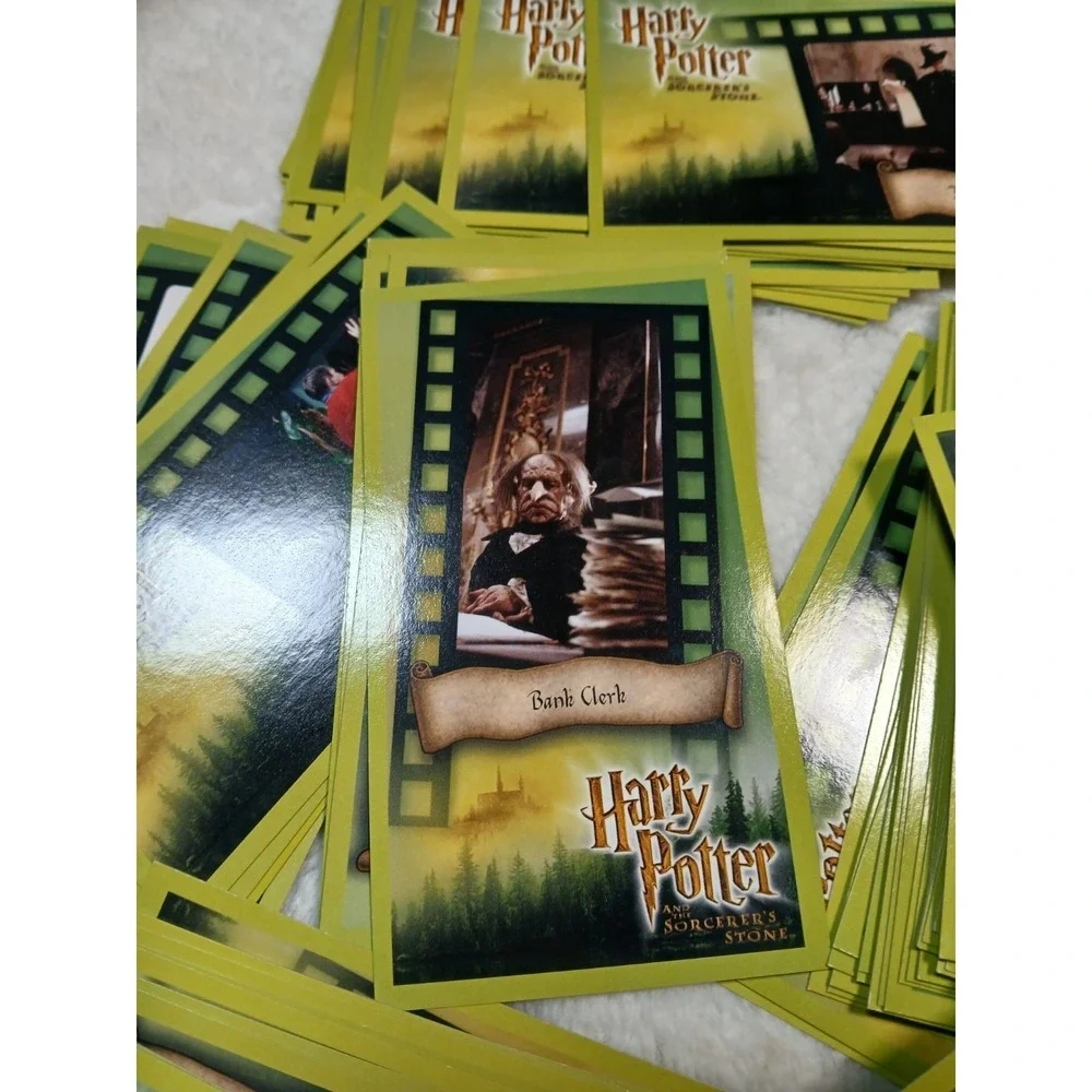 220 +  Harry Potter And The Sorcerers Stone Key Movie Trading Cards 2001 Wizards